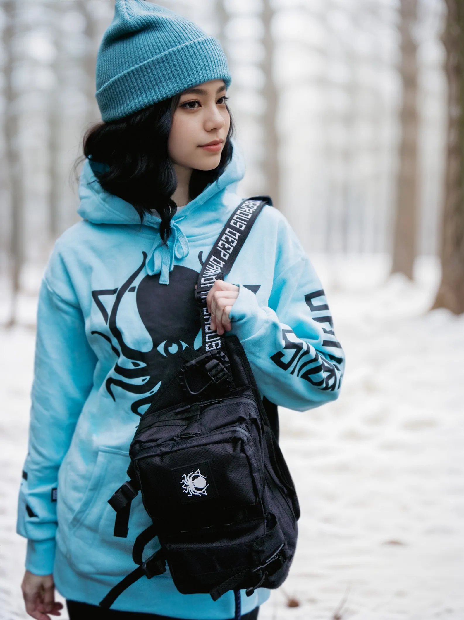 ARCTIC BLUE FLEECE PULLOVER HOODIE