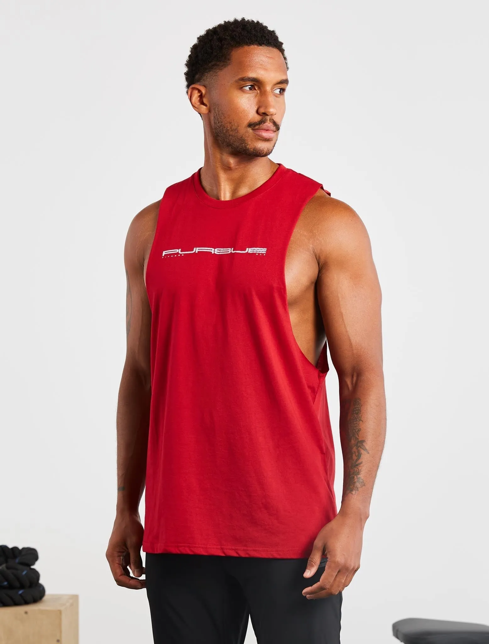 Graphic Drop Arm Tank - Maroon