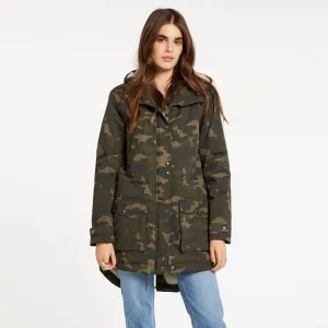 VOLCOM Women's Walk On By 5K Nuts Parka - Camo